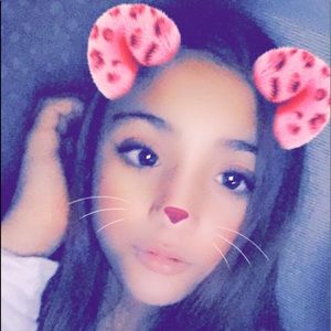 Meet your Posher, Naidelin